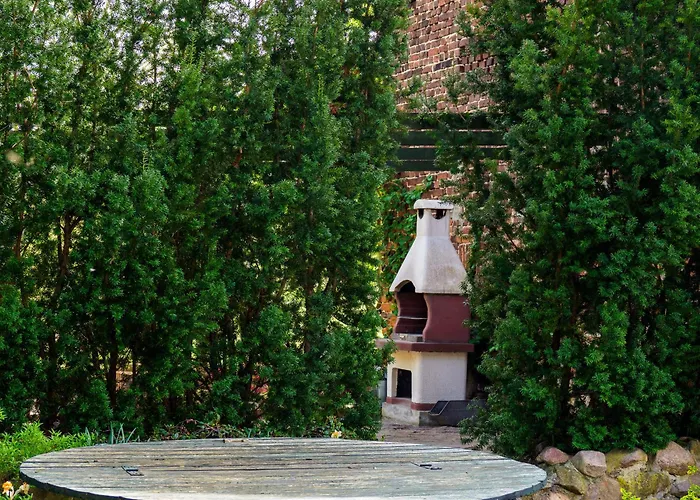 Gasthuis Plonica 1 3*